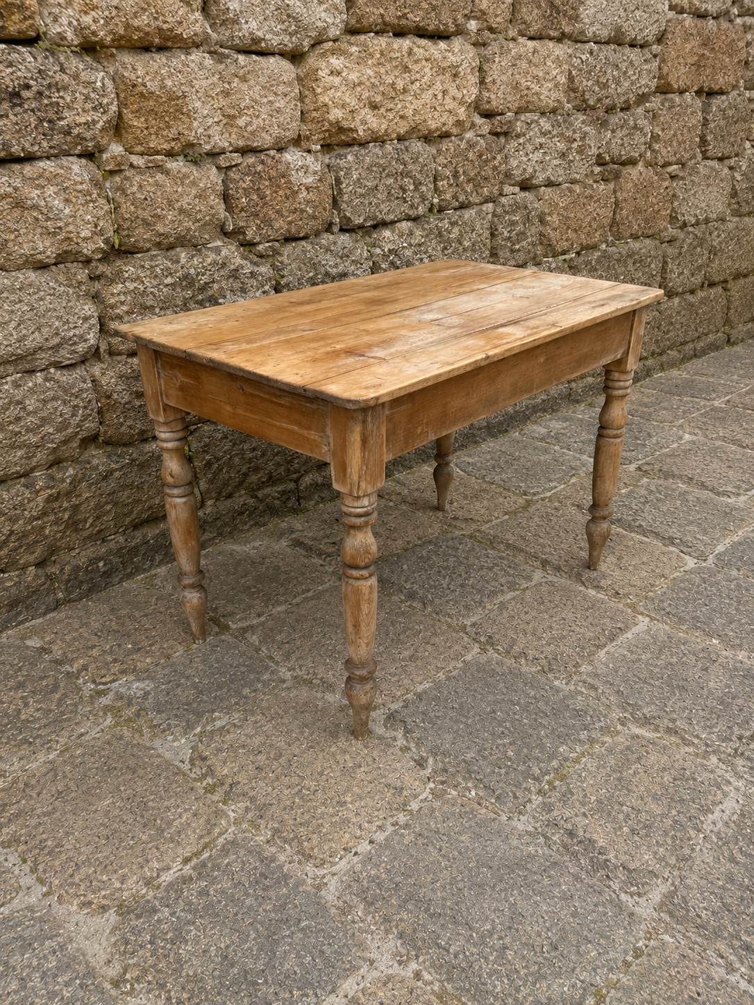 Antique Victorian Pine Farmhouse Table c.1880–1900