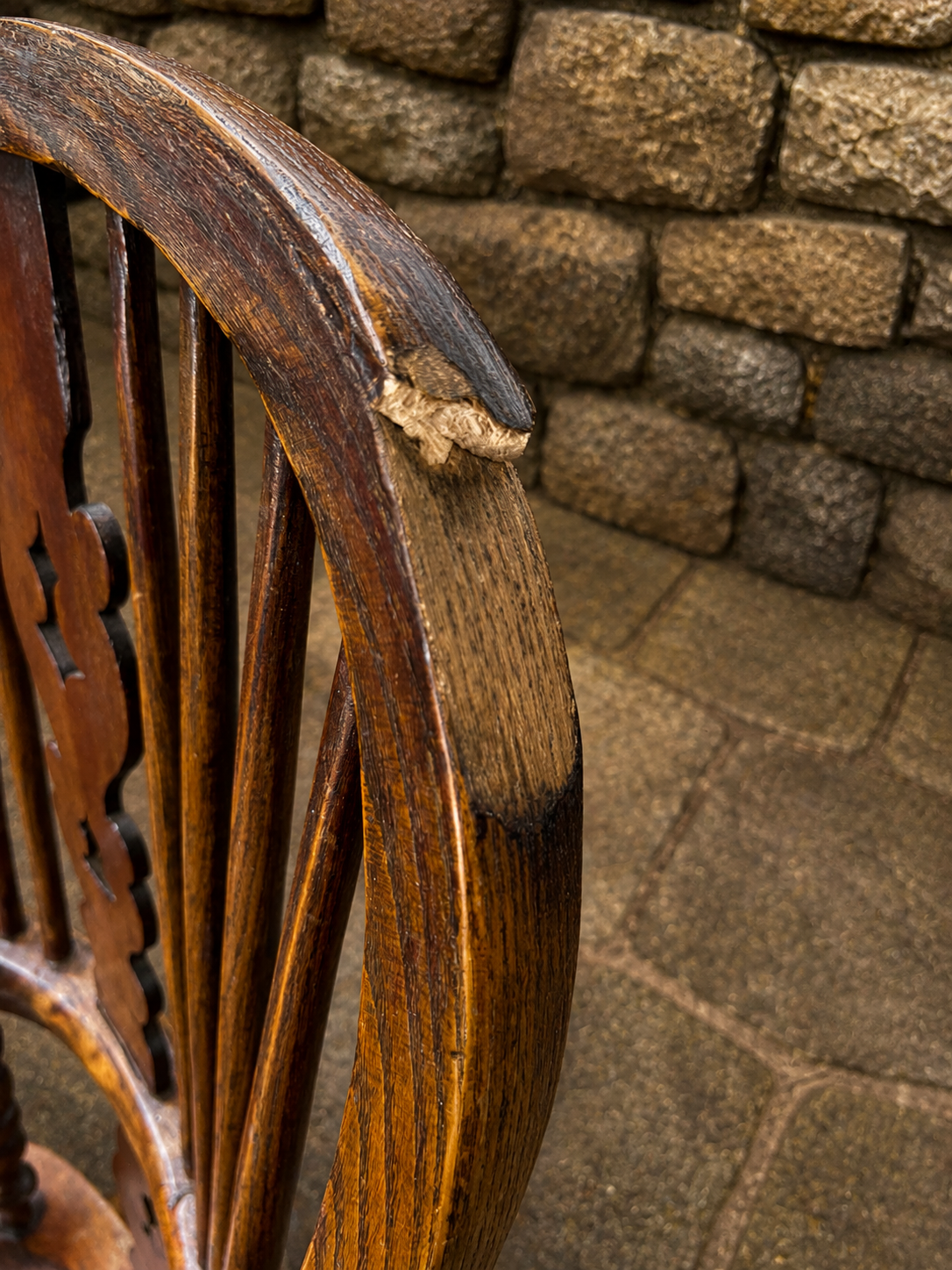 Antique Windsor Comb Back Farmhouse Armchair