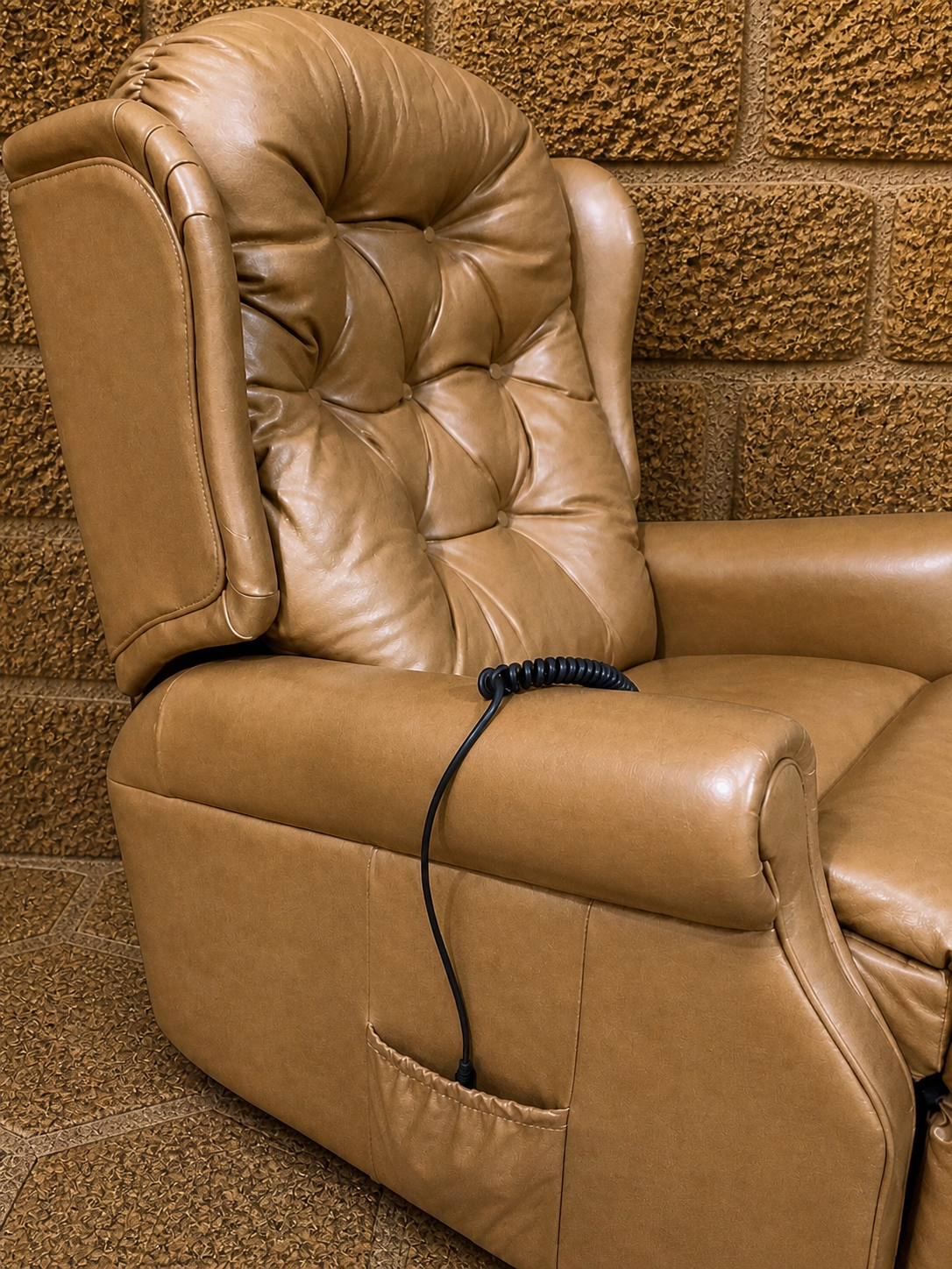 Sherborne Electric Recliner Armchair – Leather Riser Recliner Chair – Button Back Comfort Chair