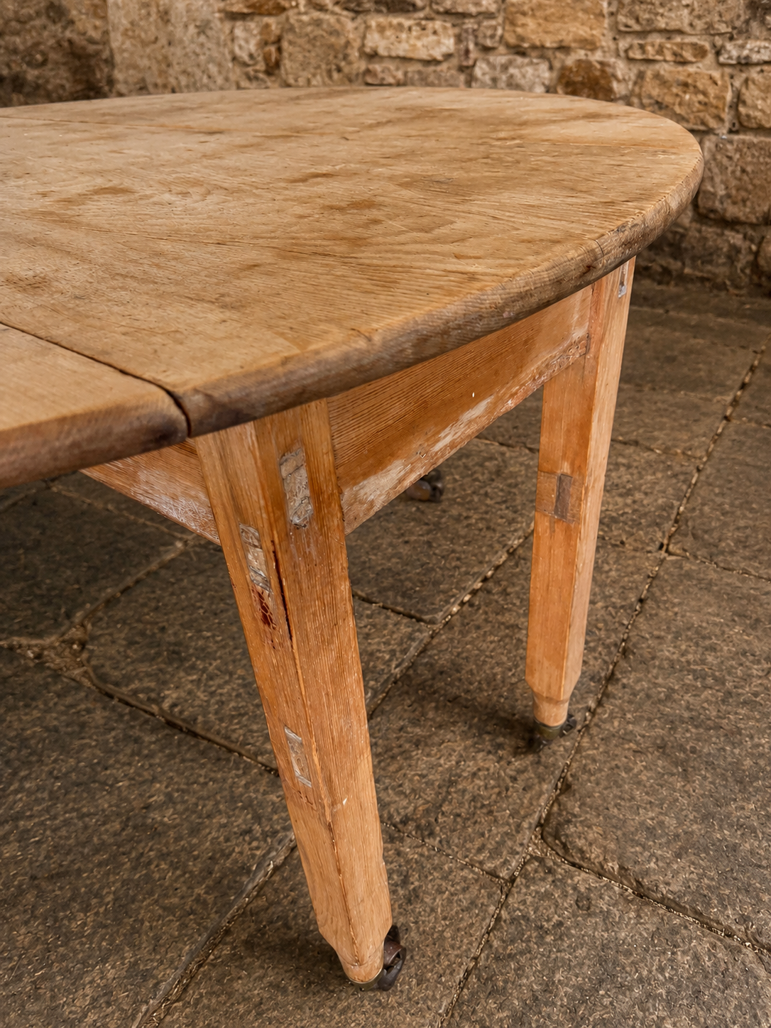 Antique Pine Gateleg Drop Leaf Table c1880–1910