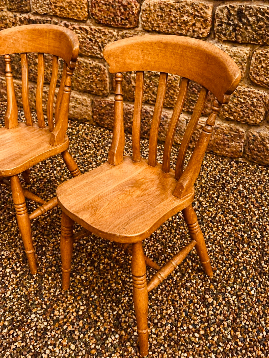 Set of 4 Windsor Farmhouse Dining Chairs in Elm & Beech