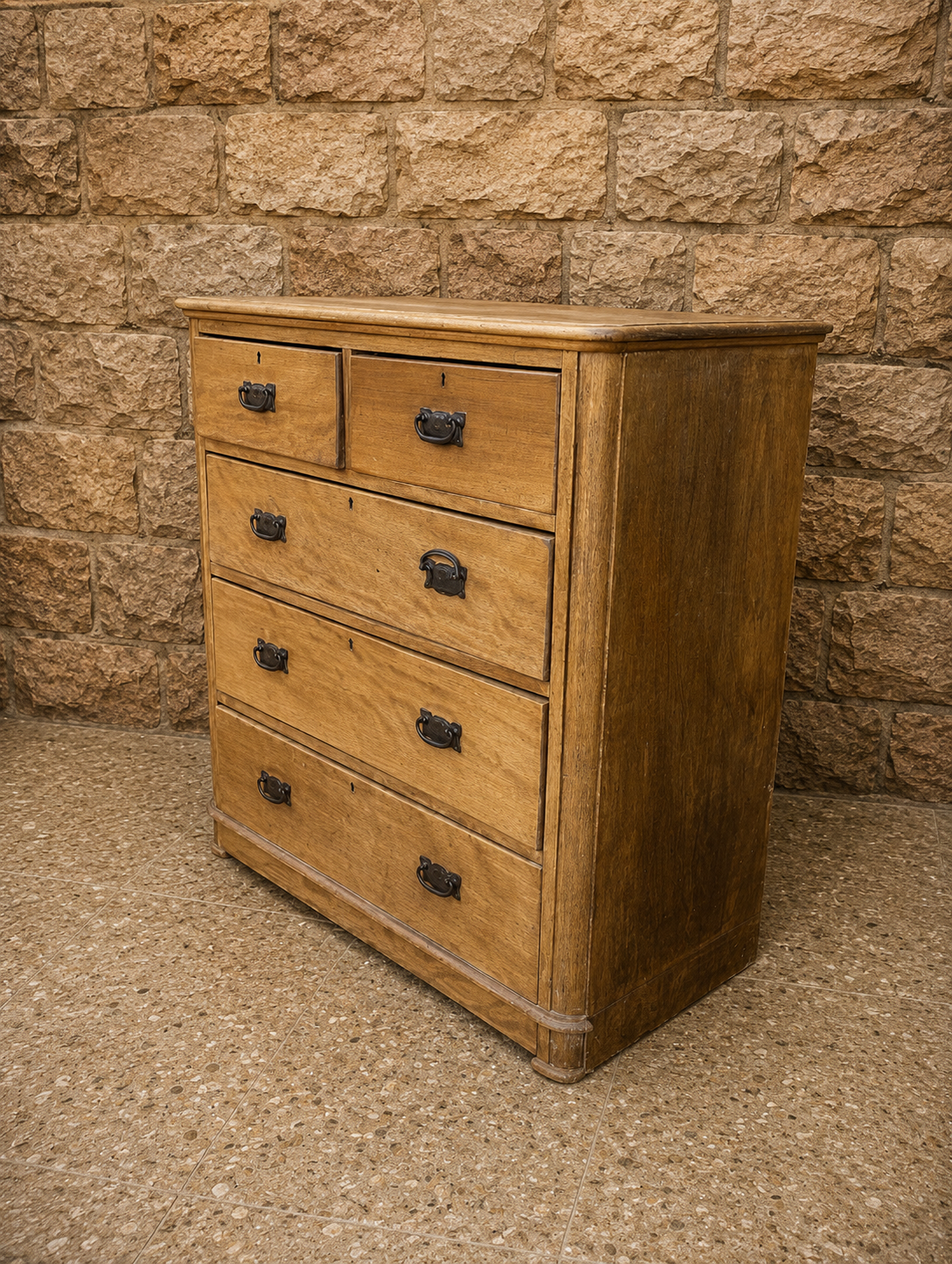 Antique Victorian Oak Chest of Drawers c.1890–1910
