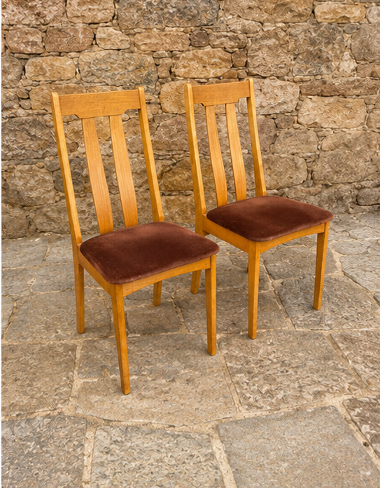 Pair of Vintage Mid Century Oak Dining Chairs – Scandinavian Style Side Chairs