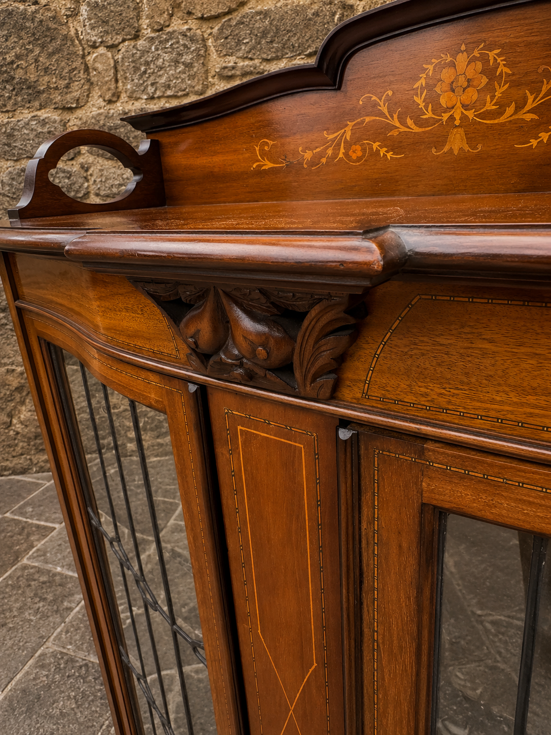 Edwardian Inlaid Mahogany Display Cabinet with Leaded Glass Doors