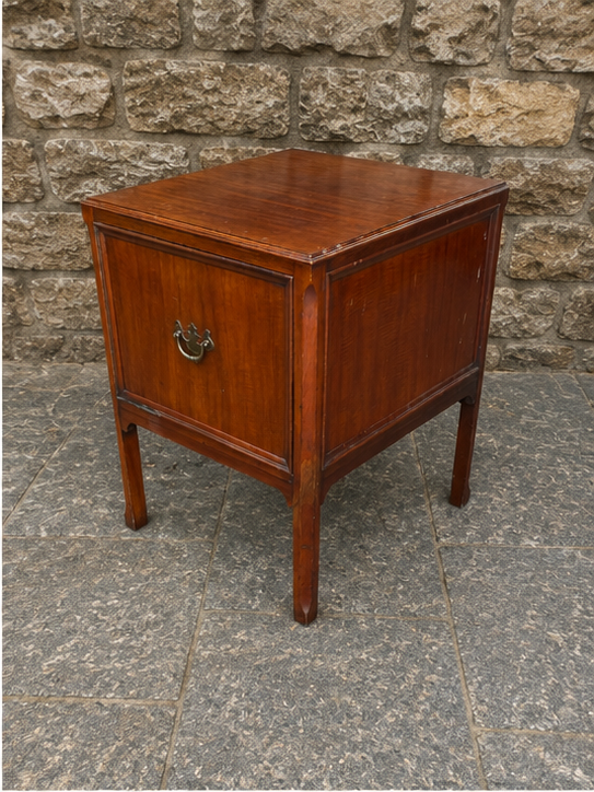 Vintage Mahogany Bedside Cabinet | Mid Century English Pot Cupboard c.1930–1950