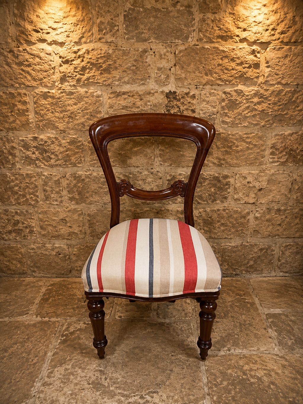 Set of 3 Antique Victorian Mahogany Balloon Back Dining Chairs – Circa 1870