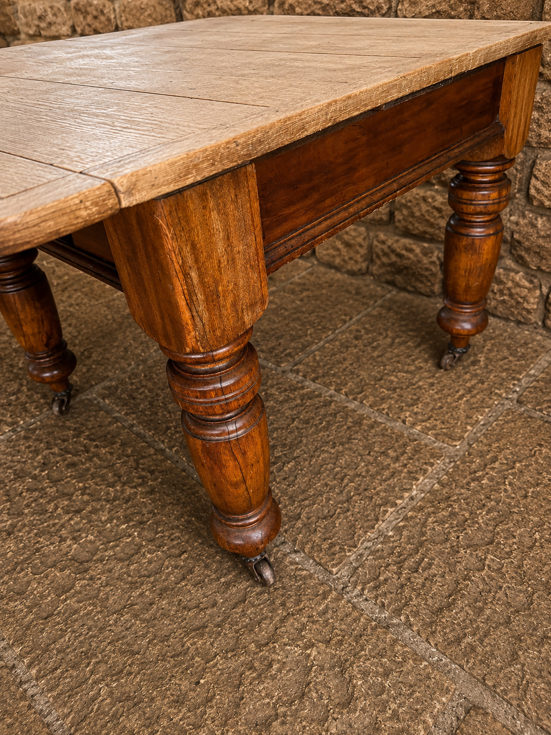 Victorian Oak Extending Farmhouse Dining Table