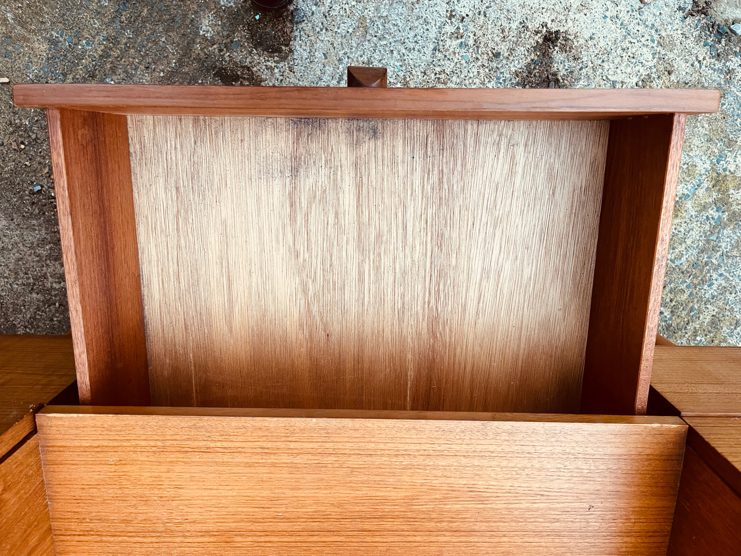 Mid-Century Teak Dressing Table / Console – 6-Drawer Vintage Unit