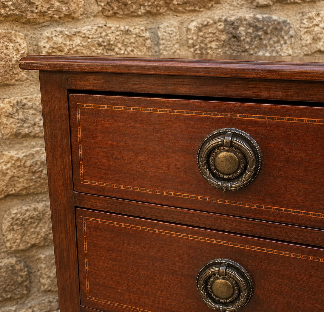 Regency Mahogany Chest of Drawers with Original Brass Castors c.1800–1825