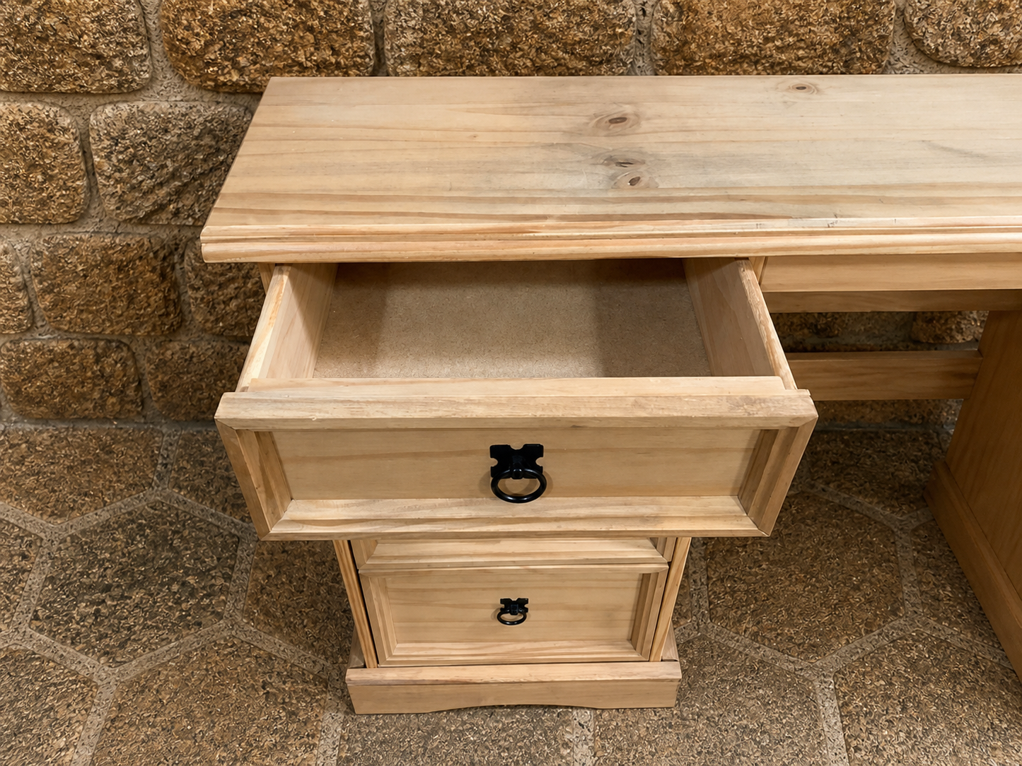 Solid Pine Pedestal Desk – Traditional Style Wooden Writing Desk with Drawers