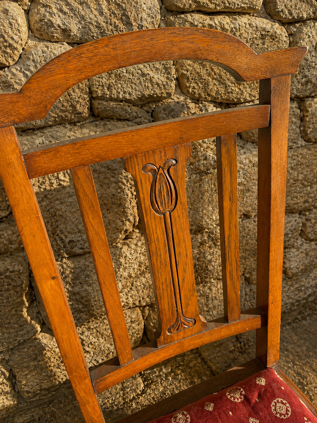 Pair of Edwardian Mahogany Dining Chairs c.1900–1920 with Inlaid Back Detail