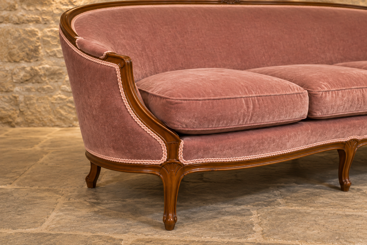 Vintage Louis XV style sofa in dusty rose pink