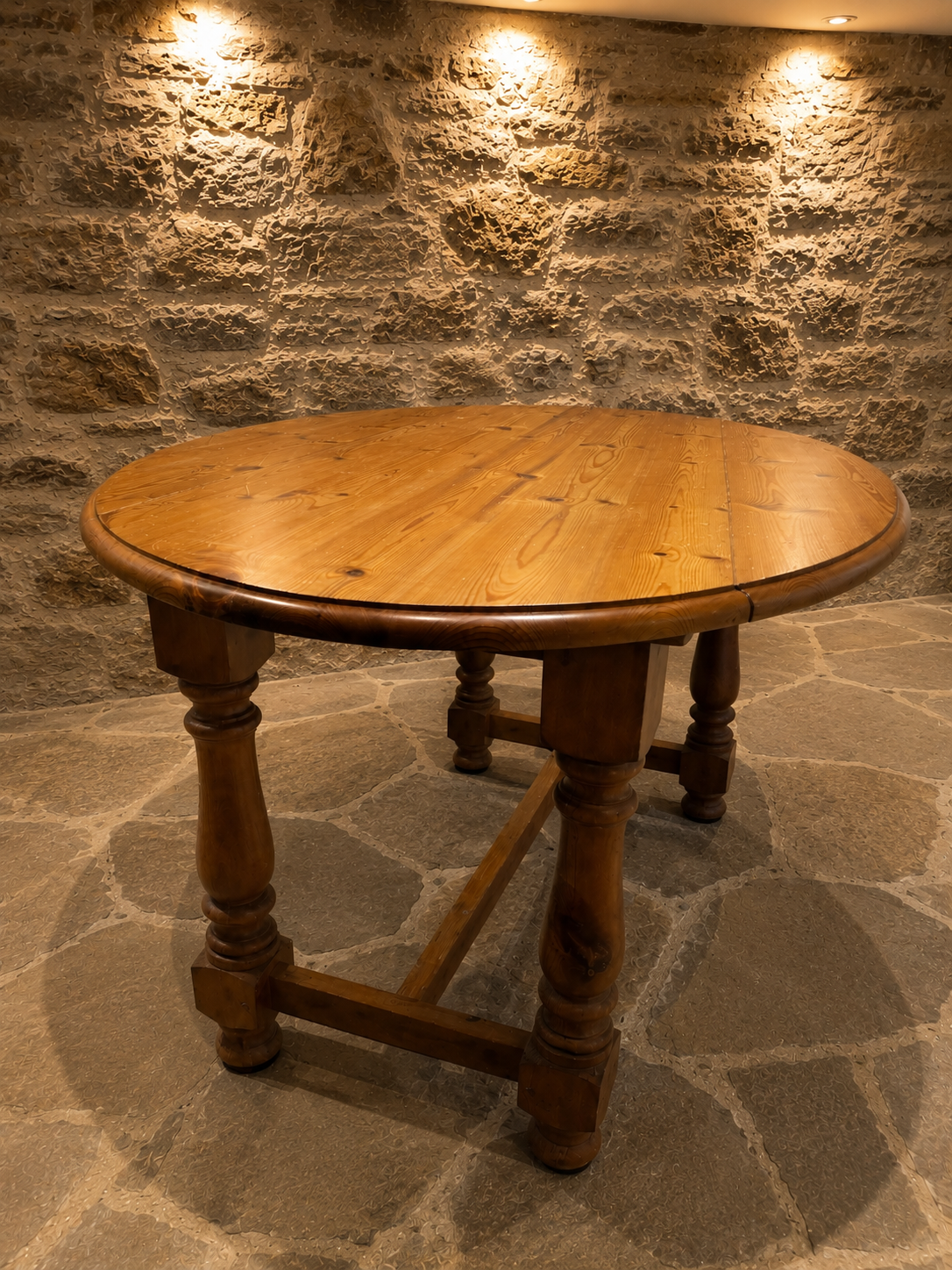 Antique English Pine Gate Leg Dining Table | Solid Pine Drop Leaf Farmhouse Table | Extending Country Dining Table | c.1920–1940
