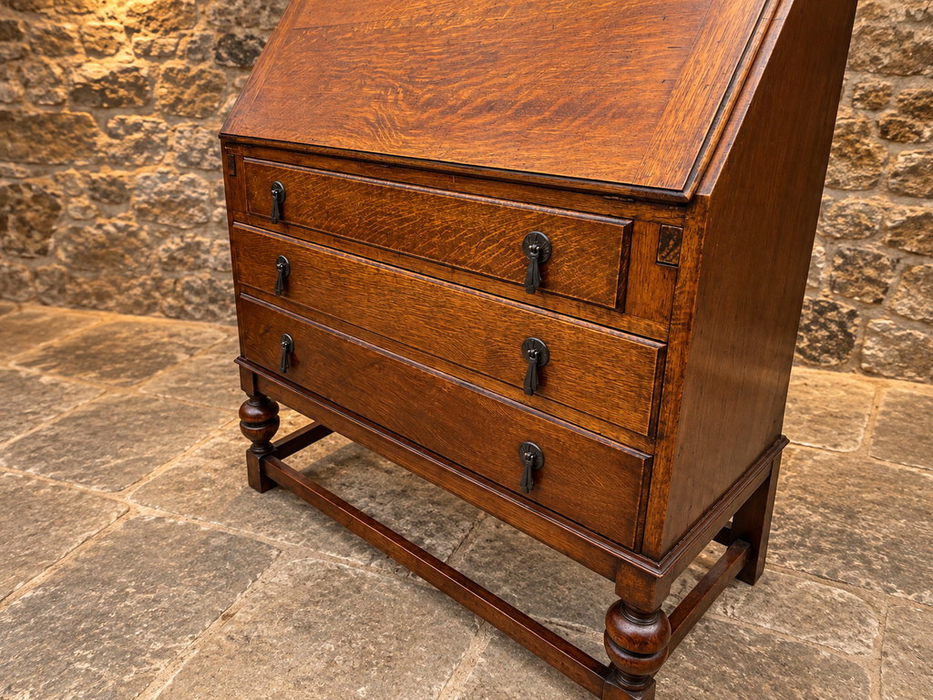 Antique Oak Bureau Bookcase with Leaded Glass Doors – c.1920