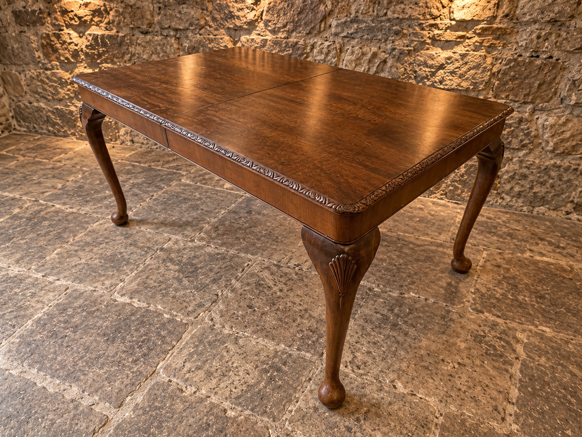 Antique Burr Walnut Queen Anne Revival Extending Dining Table – c.1930