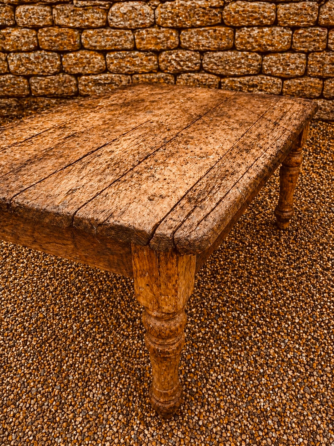 Rustic Reclaimed Wood Dining Table – Farmhouse Plank Top with Turned Legs