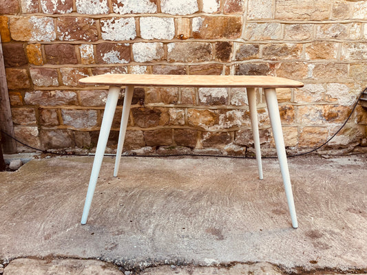Mid-Century Style Dining Table with Veneered Top and Soft Neutral Legs
