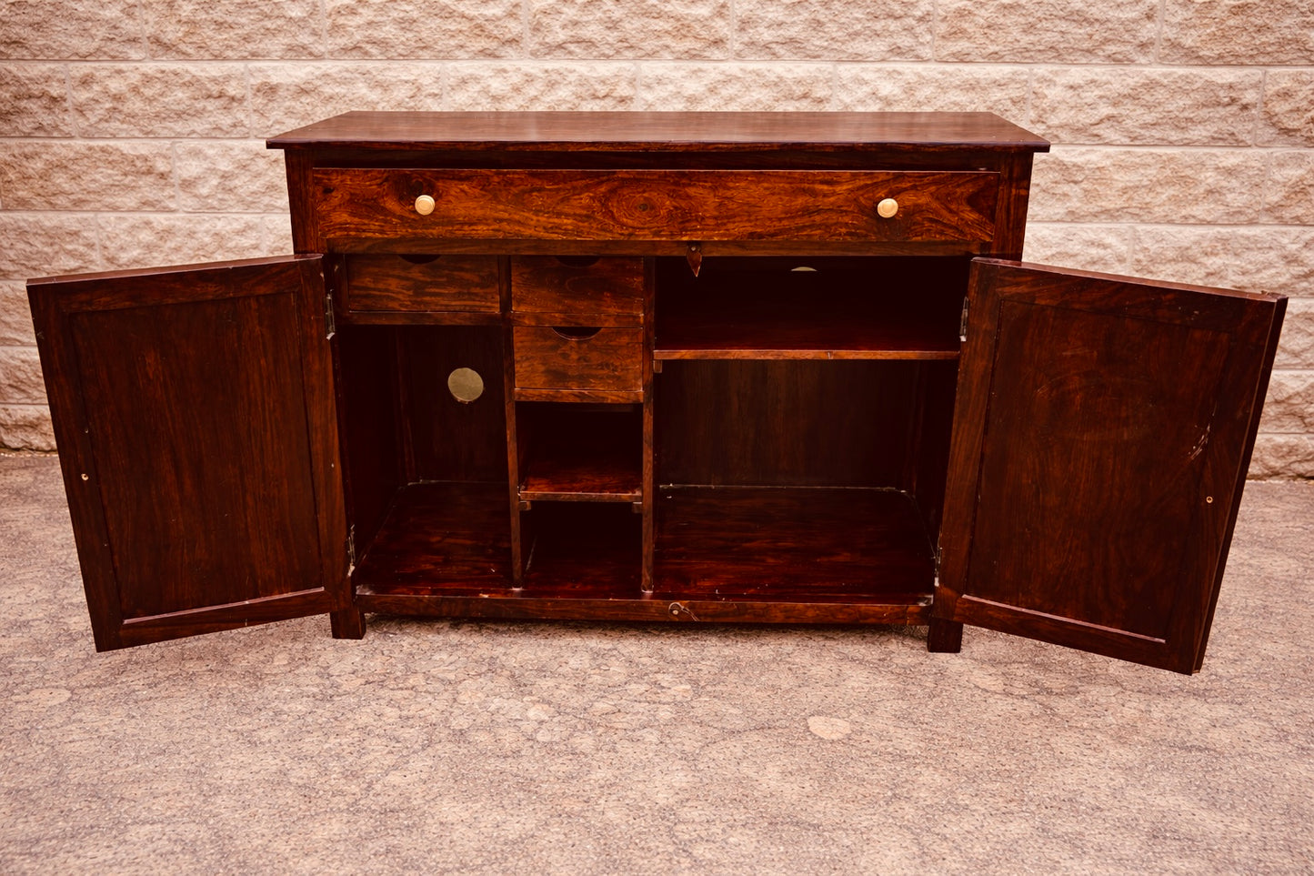Georgian Style Mahogany Sideboard Cabinet – Vintage Storage Cupboard with Shelves & Internal Drawers