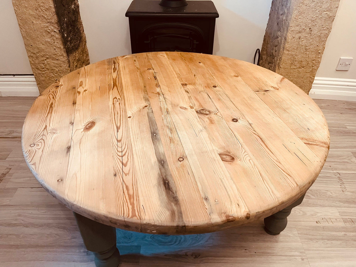 Large Rustic Round Coffee Table – Solid Pine with Stripped Wood Top & Rich Green Painted Legs