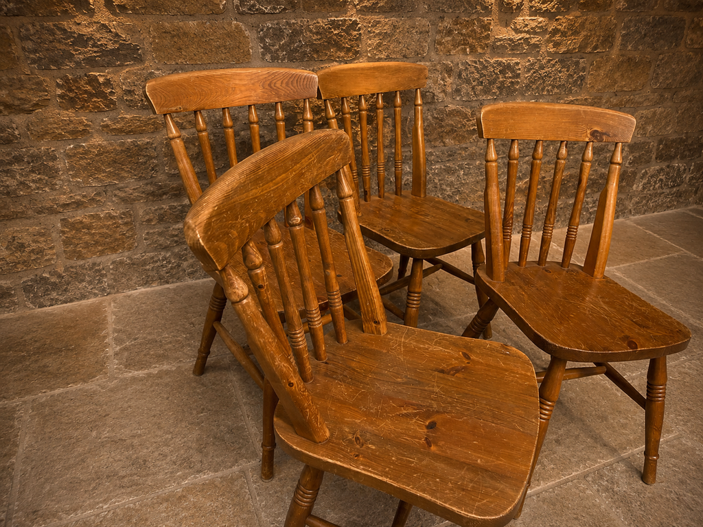 Vintage Set of 4 Windsor Style Wooden Dining Chairs – Rustic Farmhouse Spindle Back Kitchen Chairs