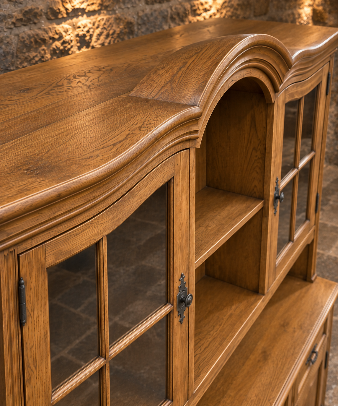 Vintage Solid Oak Country House Dresser – Large Glazed Display Cabinet