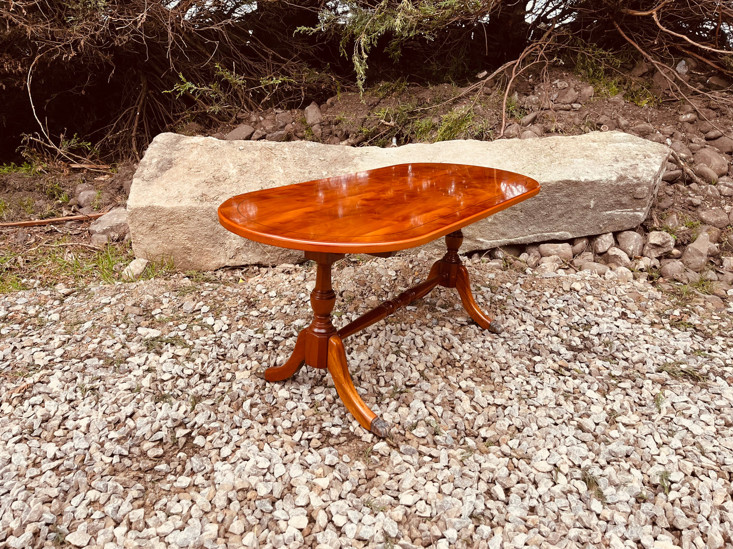 Antique Edwardian Oval Mahogany Coffee Table with Inlaid Top, Circa 1900