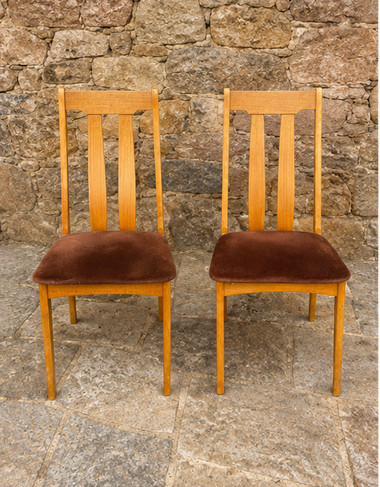 Pair of Vintage Mid Century Oak Dining Chairs – Scandinavian Style Side Chairs