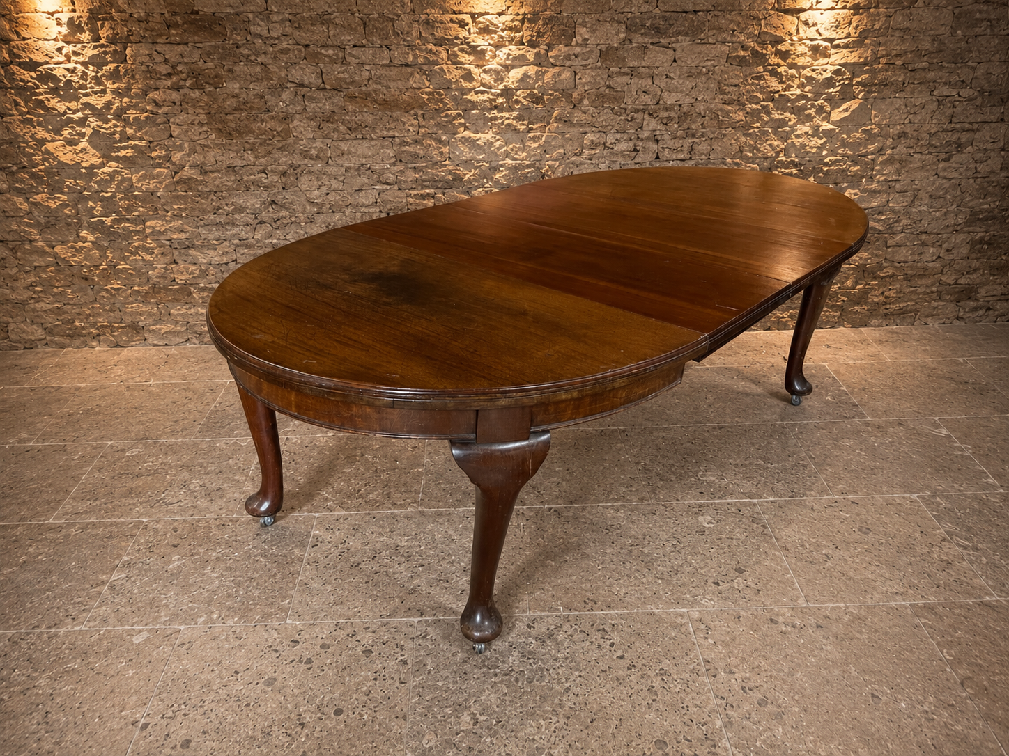 Large Antique Style Georgian Mahogany Extending Dining Table | Queen Anne Oval Dining Table
