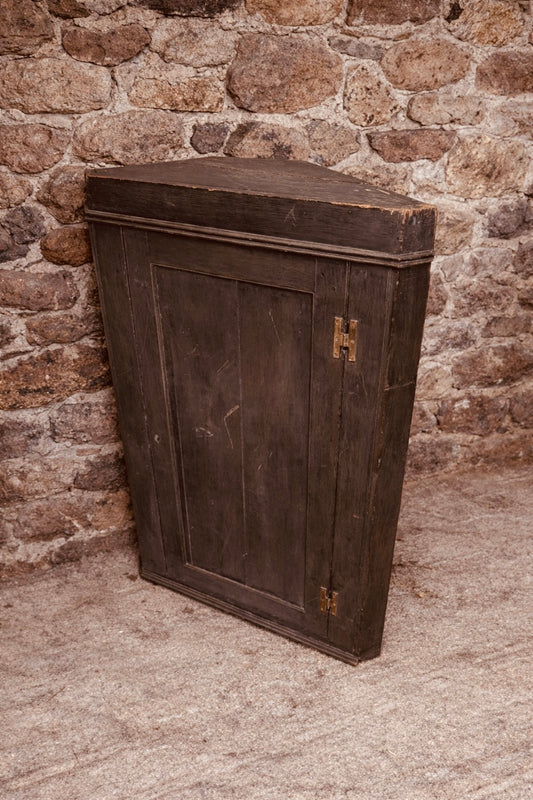 Antique Rustic Pine Corner Cupboard c.1900
