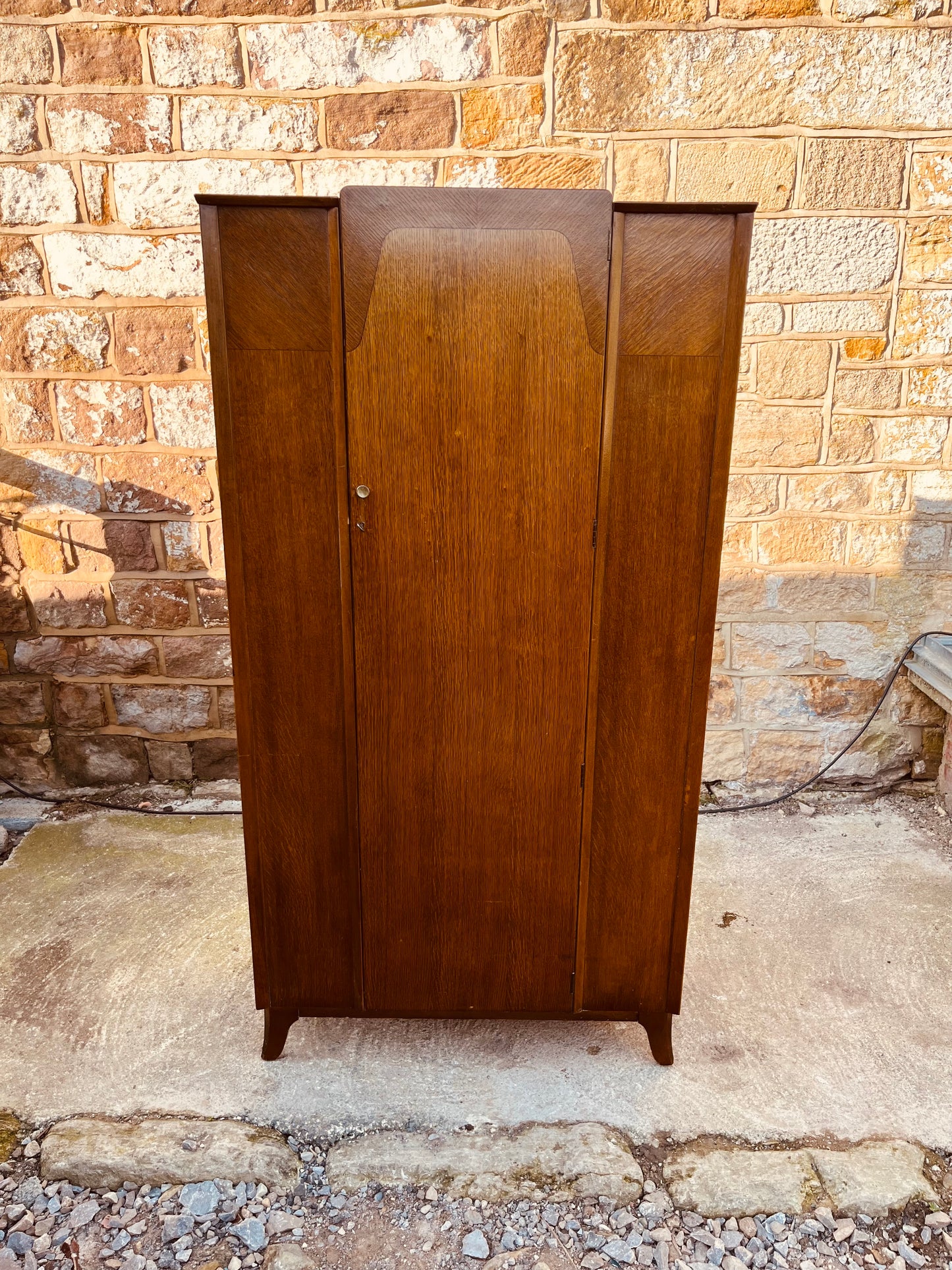 Mid-Century Oak Single Wardrobe – Vintage 1950s Bedroom Storage