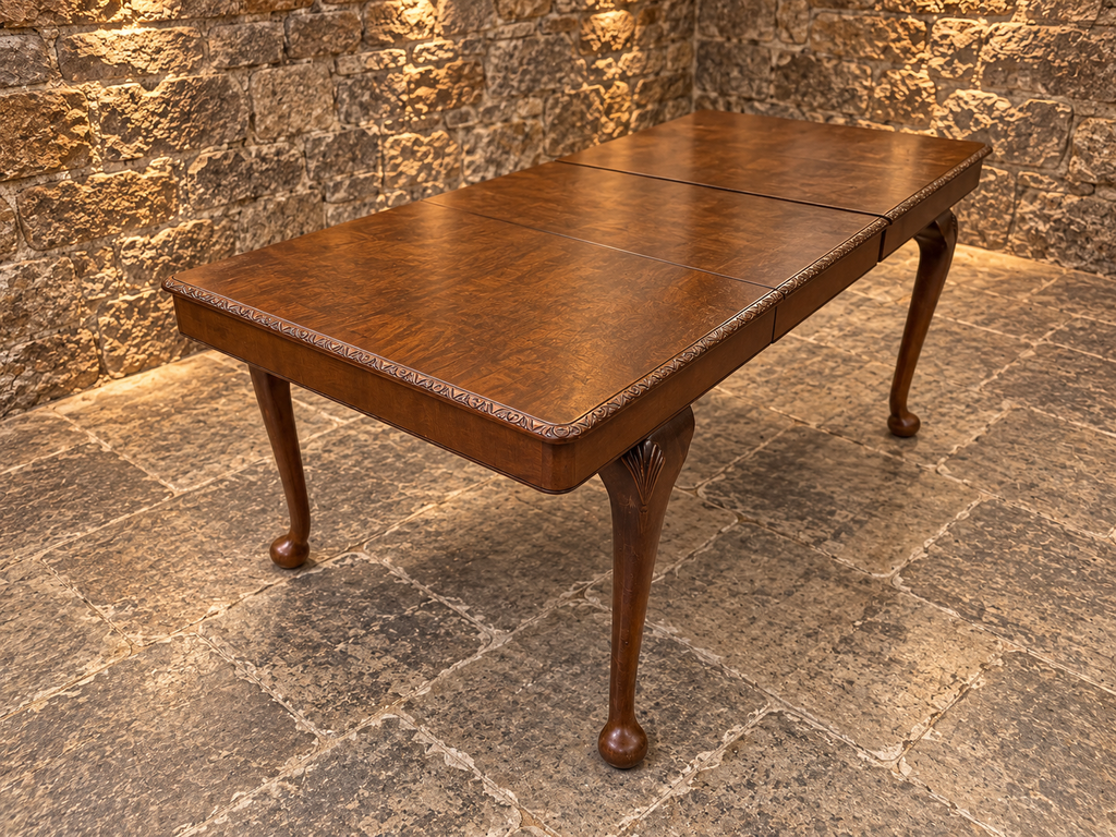 Antique Burr Walnut Queen Anne Revival Extending Dining Table – c.1930