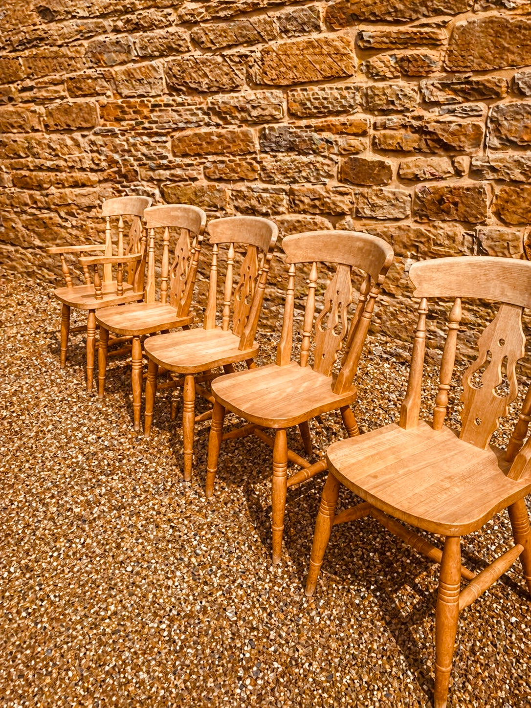 Set of 6 Vintage Farmhouse Dining Chairs with Carvers – Spindle Back English Country Chairs