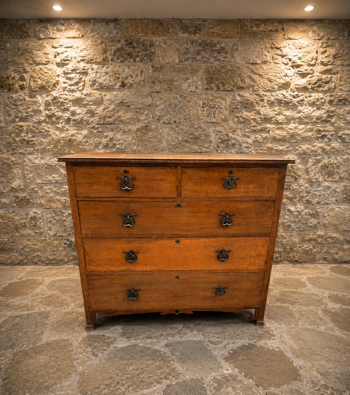 Antique Arts & Crafts Oak Chest of Drawers – c.1890–1910