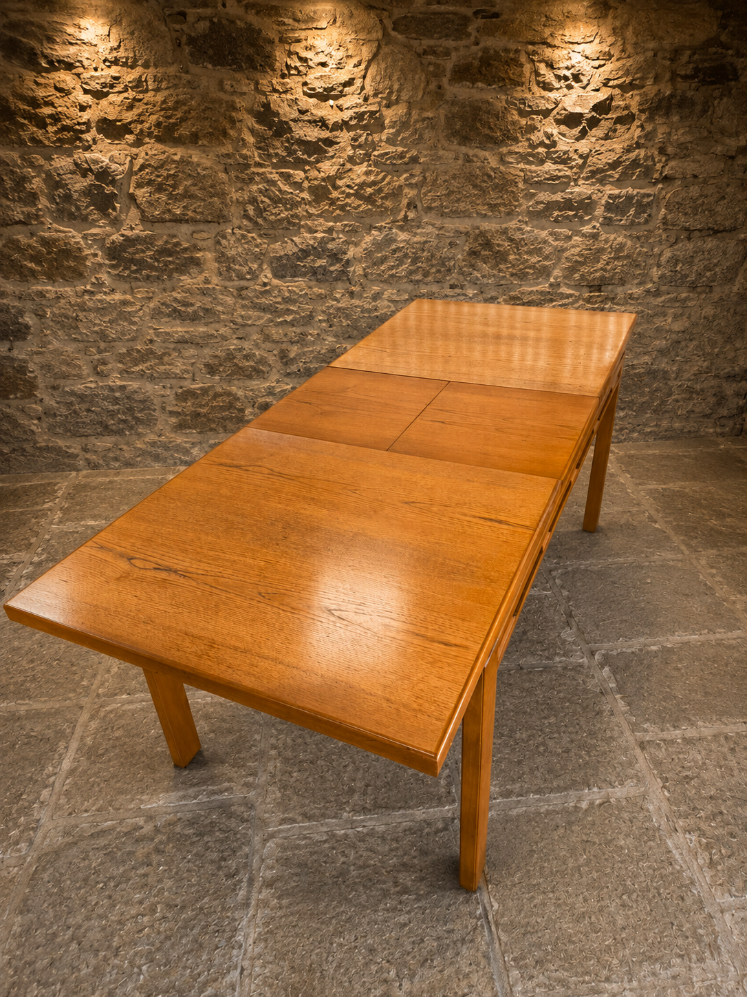Nathan Furniture Mid-Century Extending Teak Dining Table c.1968–1975 | Made in England