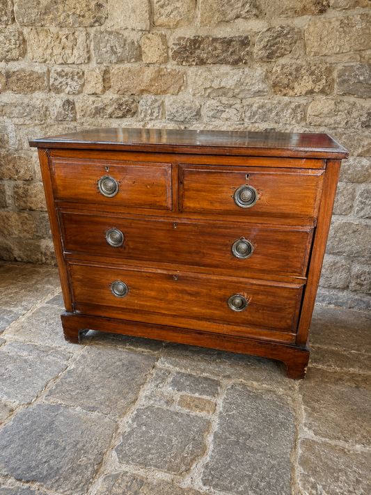 Early Victorian Mahogany Chest of Drawers c.1830