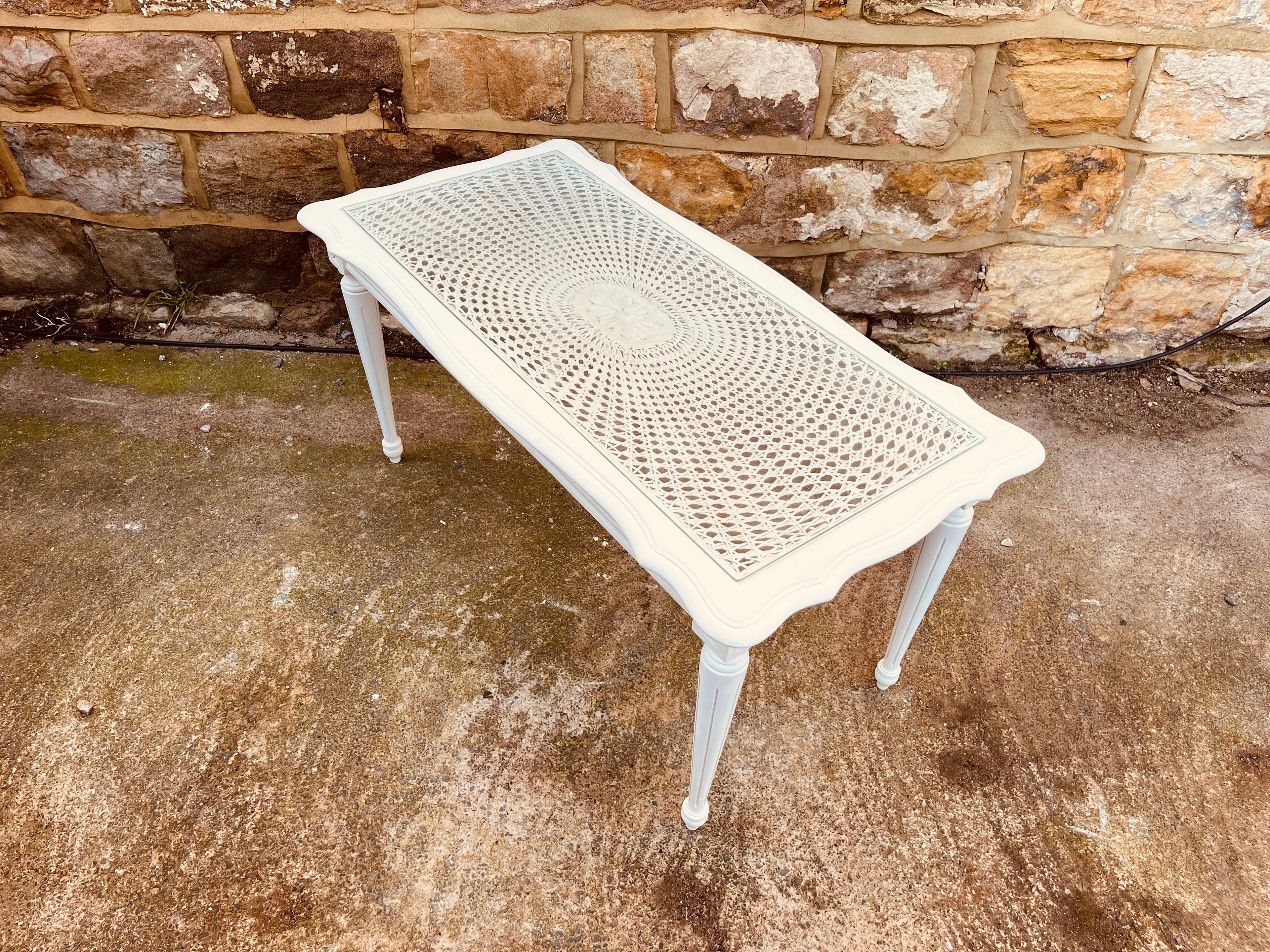 French Style Painted Coffee Table – Vintage Decorative Top