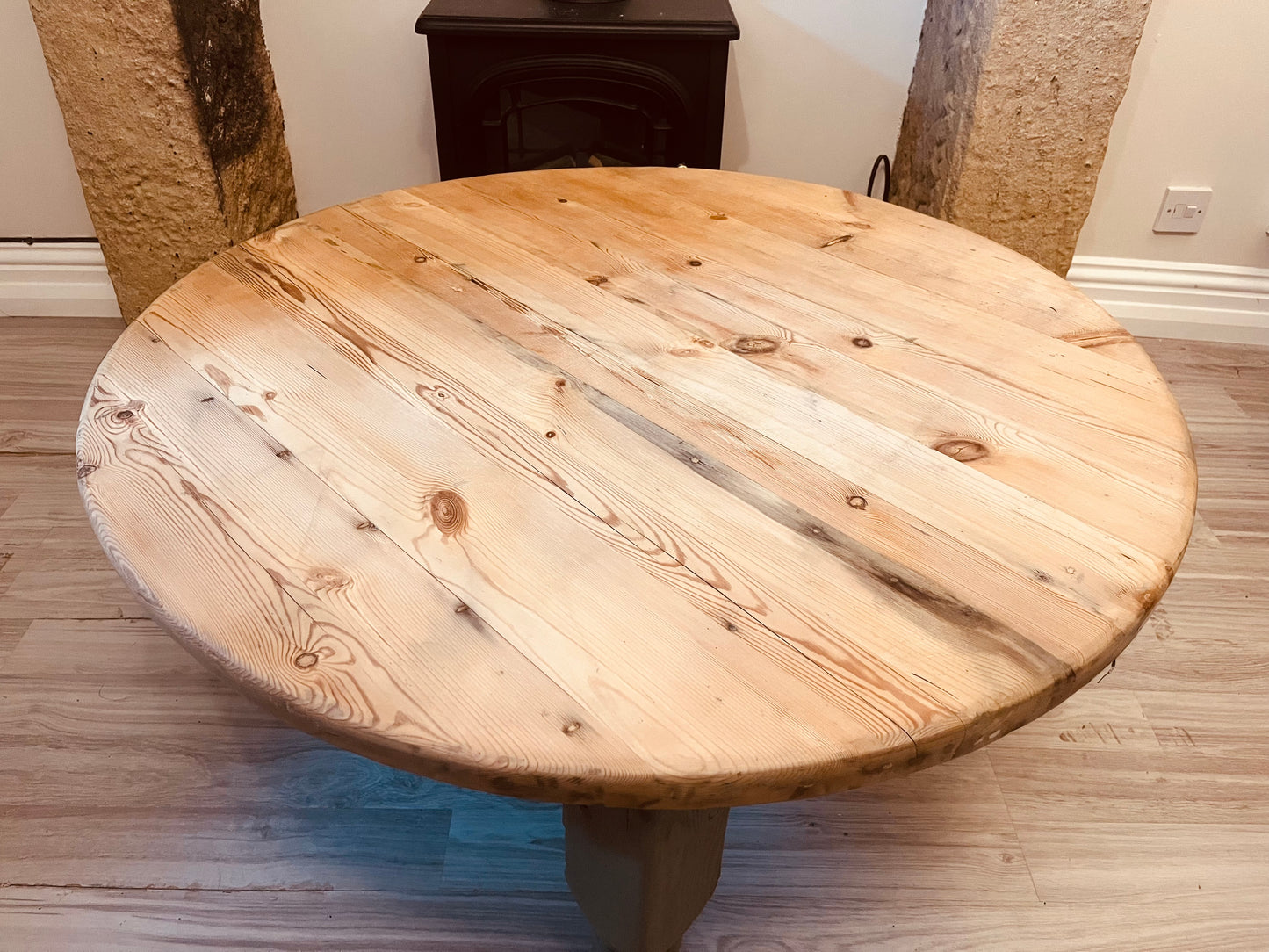Large Rustic Round Coffee Table – Solid Pine with Stripped Wood Top & Rich Green Painted Legs