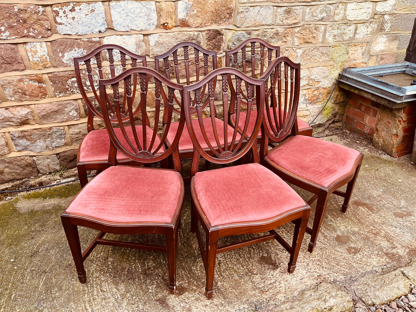 Set of Six Georgian Style Mahogany Shield Back Dining Chairs – Vintage Hepplewhite Style