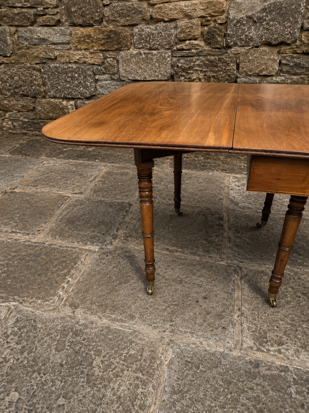 Antique Victorian Walnut Drop Leaf Dining Table c.1890–1915
