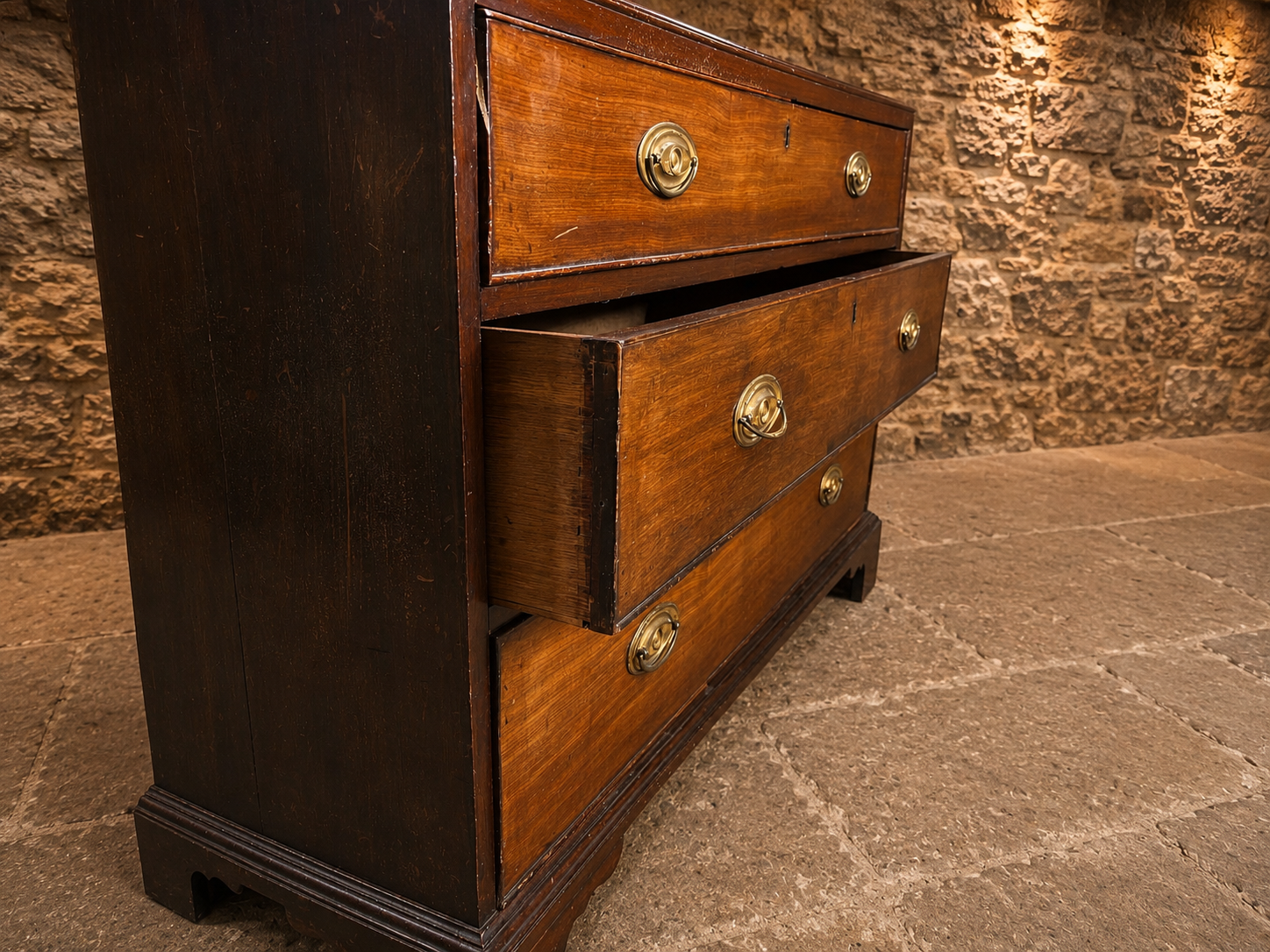 Antique George III Mahogany Bachelor’s Chest of Drawers c.1790