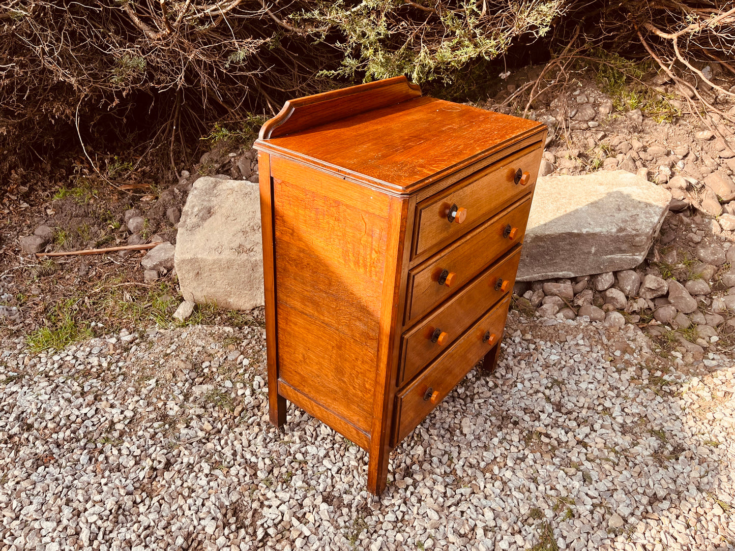 Vintage Oak 4 Drawer Bedside Chest