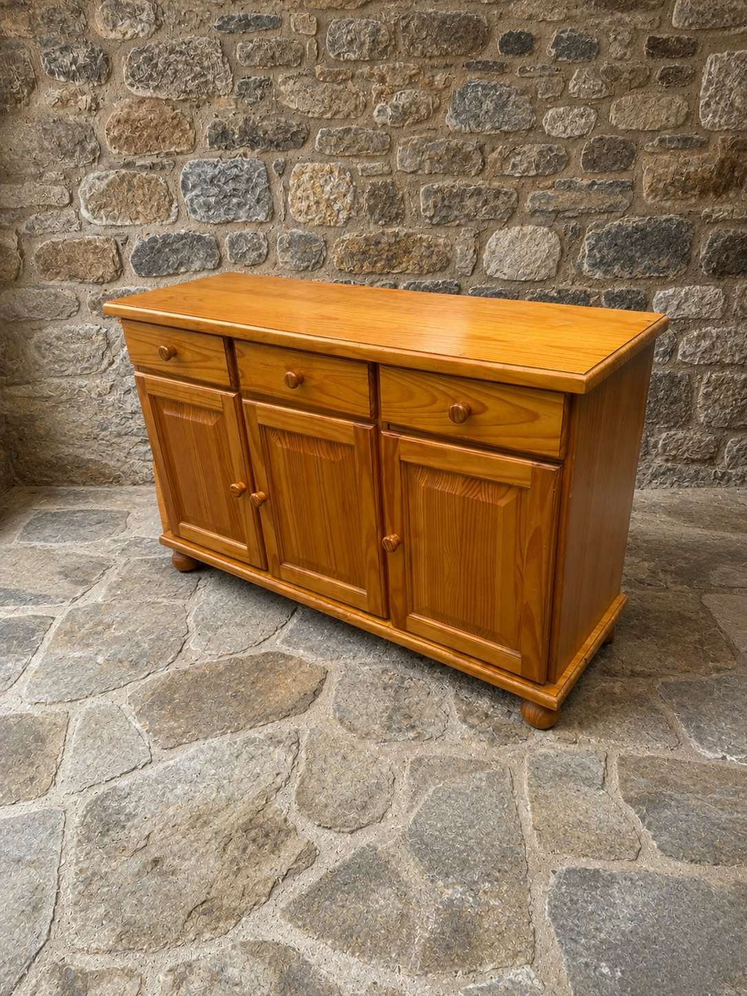 Vintage Solid Pine Sideboard | Country Cottage Storage Cabinet c.1985–1995