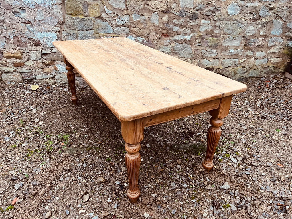Antique Farmhouse Dining Table – Rustic Aged Top & Turned Legs