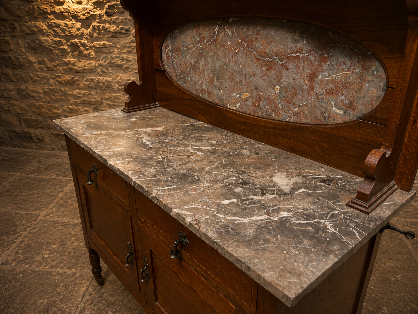 Antique Edwardian Marble Top Washstand with Oval Marble Splashback – c.1890–1910
