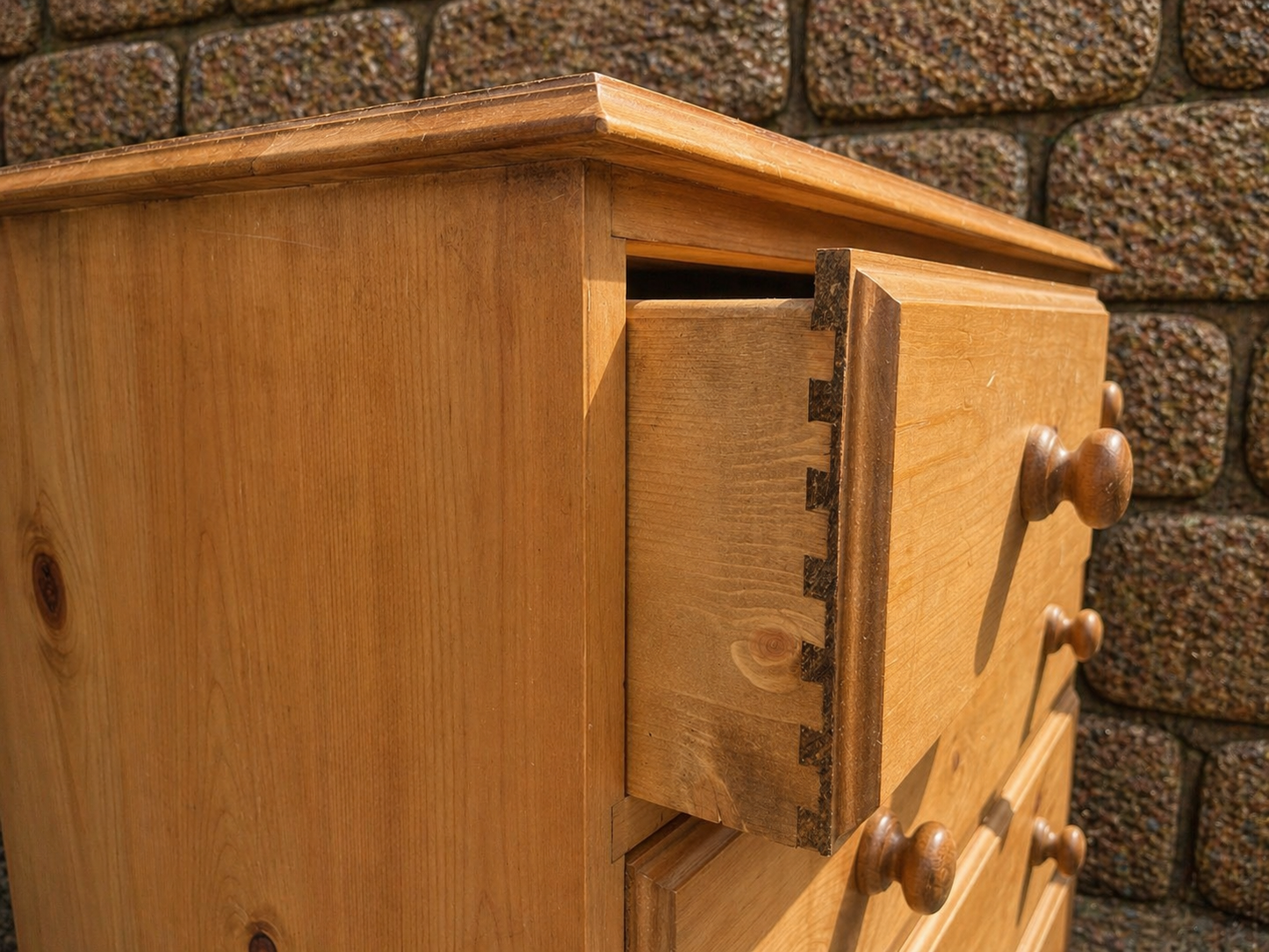 Vintage Pine Chest of Drawers – Rustic 4 Drawer Farmhouse Dresser