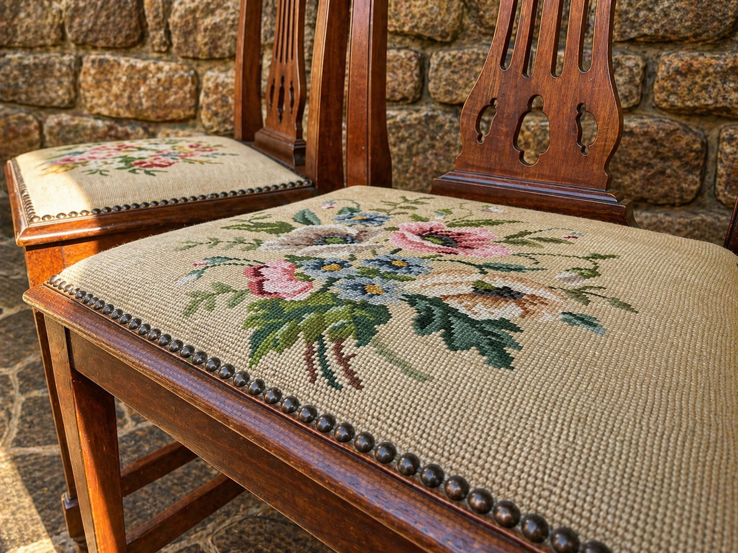 Pair of Edwardian Mahogany Dining Chairs c.1900–1920