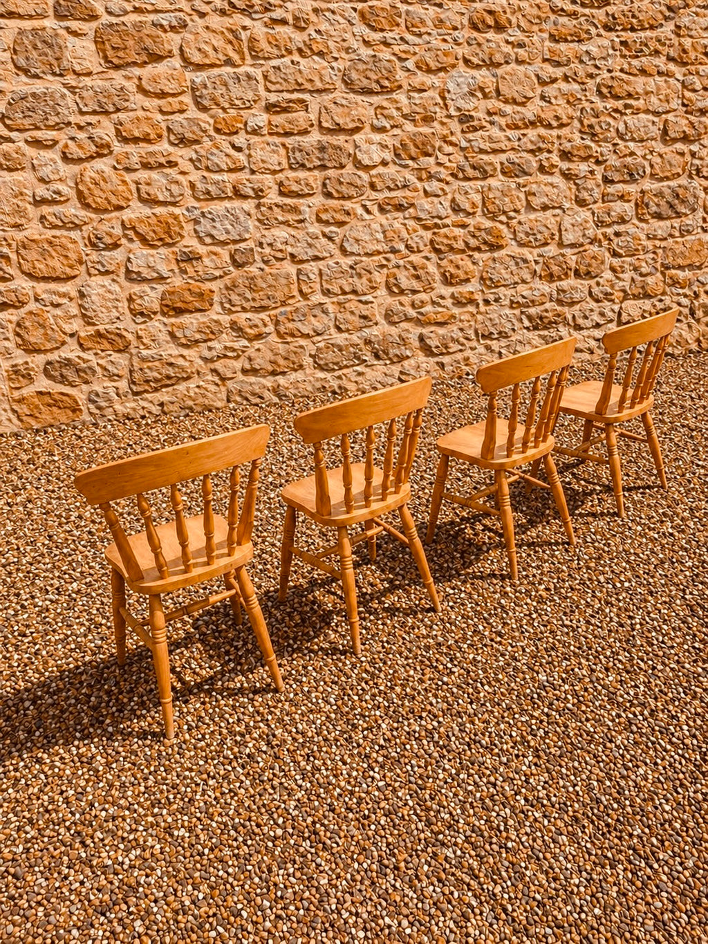 Set of 4 Vintage Elm & Beech Farmhouse Dining Chairs, Spindle Back Kitchen Chairs 1960s–1970s