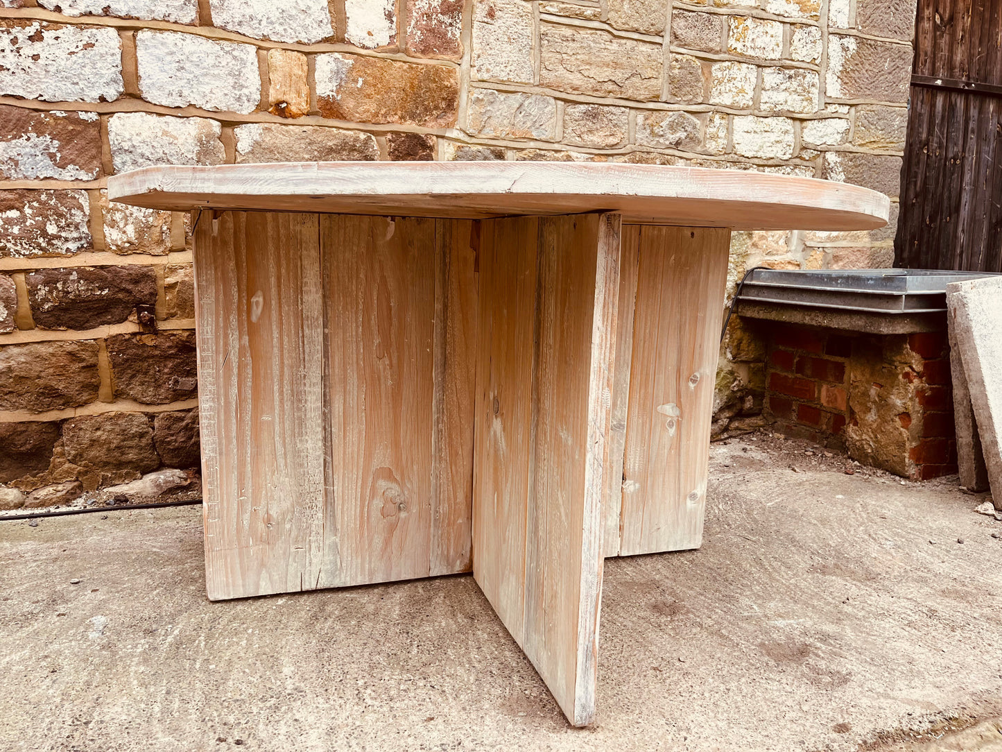 Handcrafted Solid Wood Round Dining Table – Natural Sanded Finish
