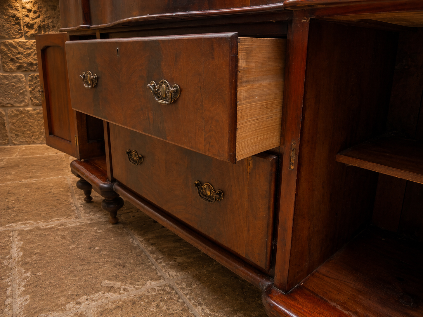Antique Edwardian Mahogany Serpentine Sideboard | Buffet Cabinet | Hallway Storage | Circa 1895–1915