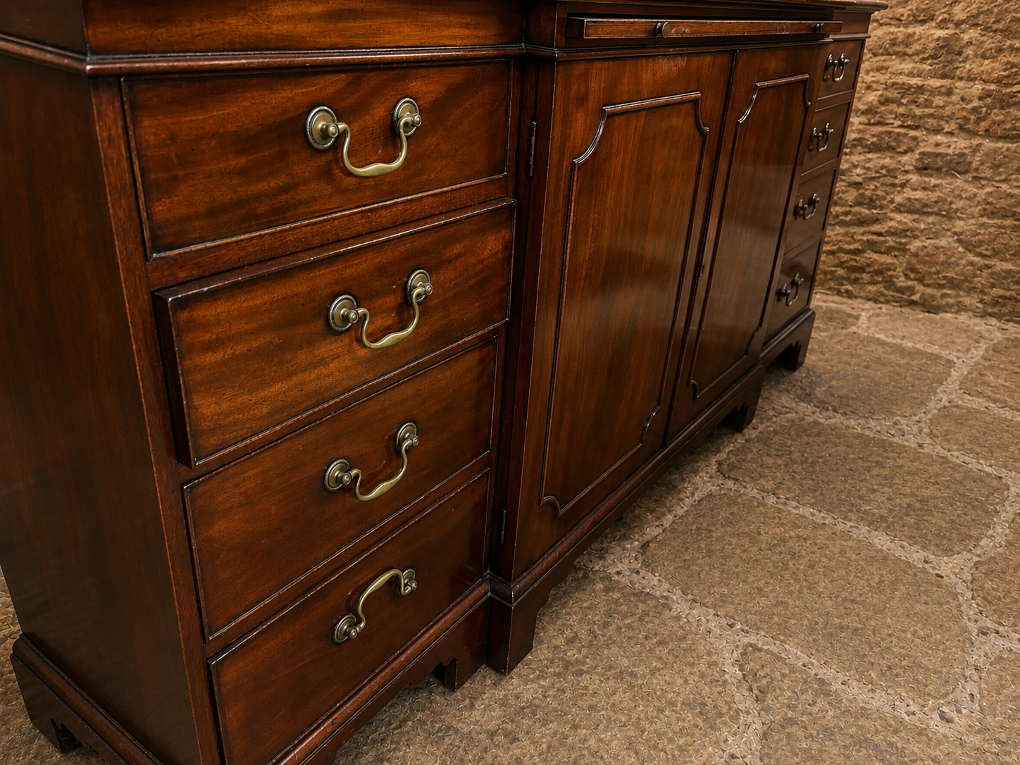 Vintage Georgian Style Breakfront Sideboard – Large Traditional Dark Wood Serving Cabinet